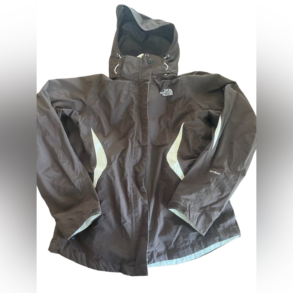 Women’s North Face coat